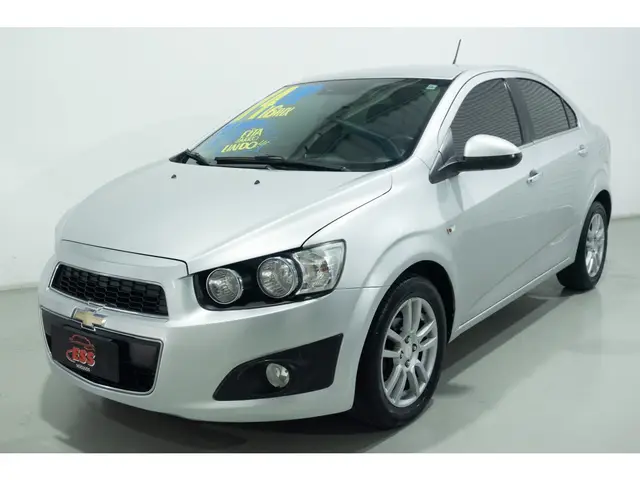 Carro Chevrolet Sonic Sedan 2014 LTZ 1.6 (Aut)