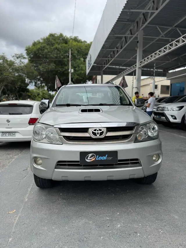 Carro Toyota Hilux SW4 2008 SRV 4x4 3.0 Turbo  (aut)