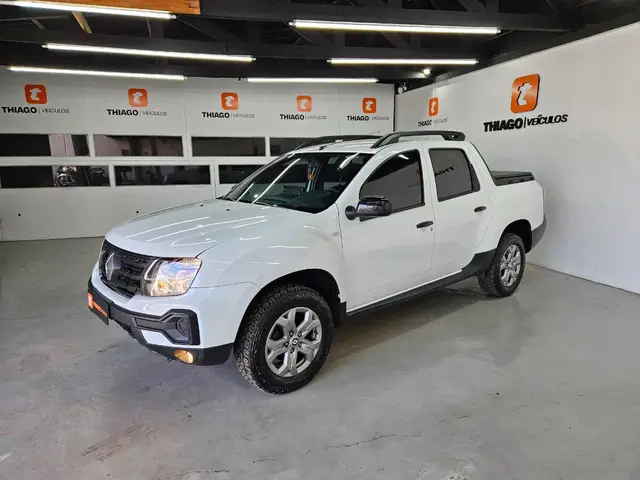 Carro Renault Oroch 2023 Intense 1.6 (Flex)