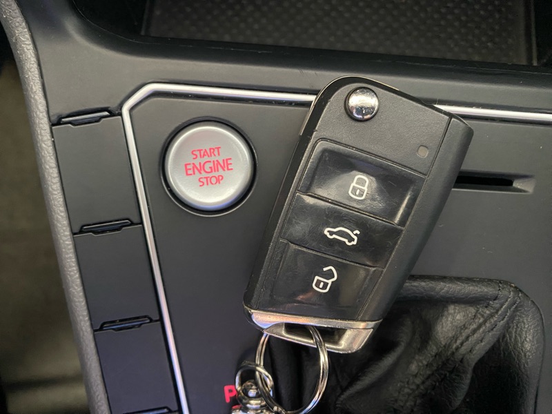 Volkswagen Polo 1.0 200 TSI Highline (Aut) (Flex)