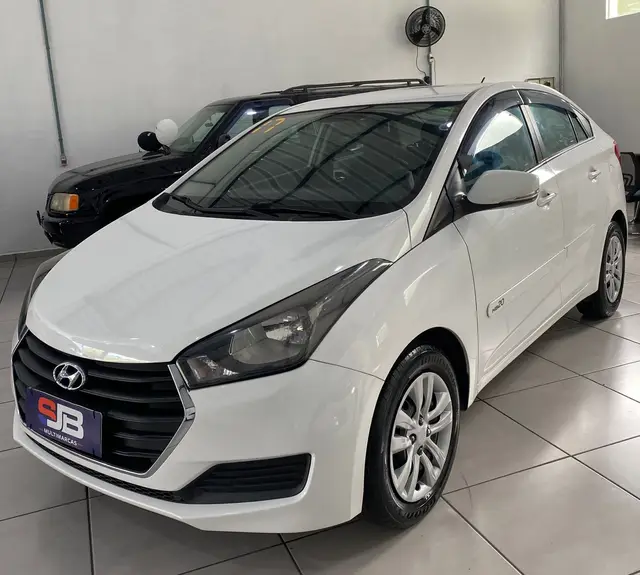 Carro Hyundai HB20S 2017 1.0 Comfort Style Turbo (Flex)