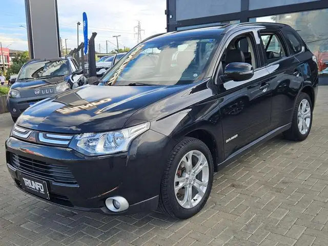 Carro Mitsubishi Outlander 2015 2.0 16V CVT