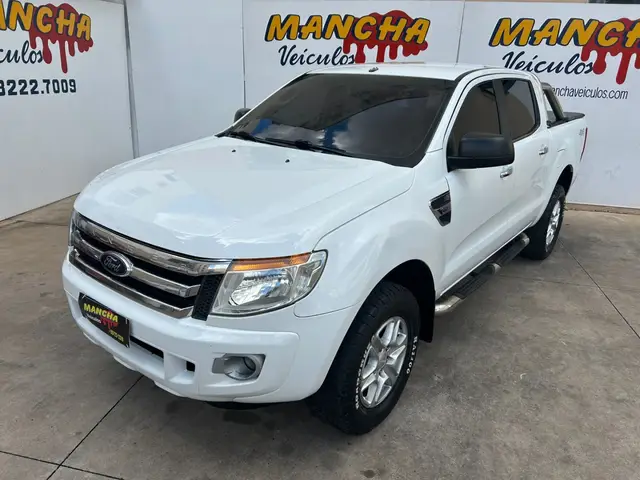 Carro Ford Ranger Cabine Dupla 2014 Ranger 3.2 XLT CD 4x4 (Aut)