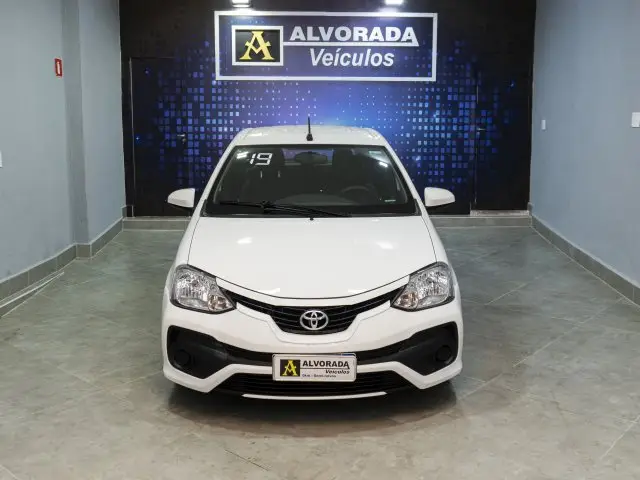 Carro Toyota Etios 2019 X Standard 1.3 (Flex)