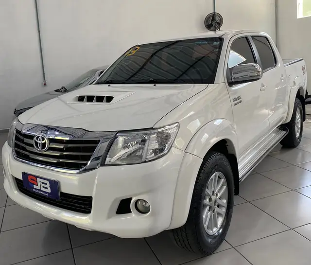 Carro Toyota Hilux Cabine Dupla 2014 Hilux 3.0 TDI 4x4 CD SRV (Aut)