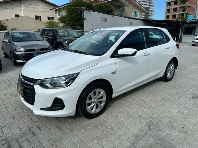 Carro Chevrolet Onix 2023 LT 1.0 Turbo (Aut.)