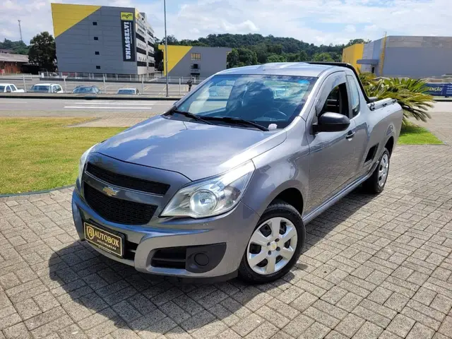 Carro Chevrolet Montana 2019 LS 1.4 (Flex)