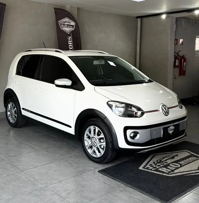 Carro Volkswagen Up! 2016 1.0 12v TSI E-Flex Cross