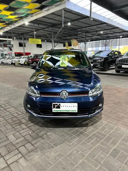 Carro Volkswagen Fox 2015 1.0 TEC Comfortline (Flex)