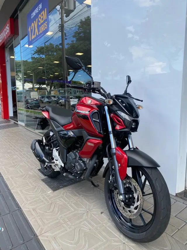Moto Yamaha Fazer FZ15 2024 ABS