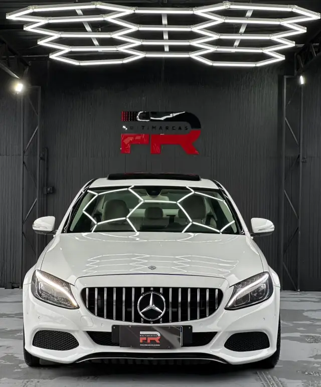 Carro Mercedes-Benz Classe C 2015 C 200 Avantgarde