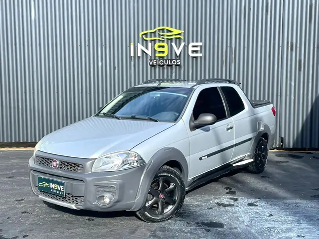 Carro Fiat Strada 2015 Working 1.4 (Flex) (Cabine Dupla)