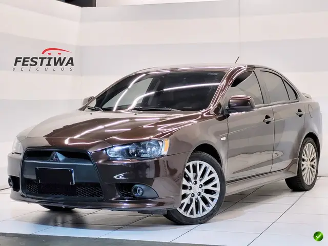 Carro Mitsubishi Lancer 2015 2.0 16V