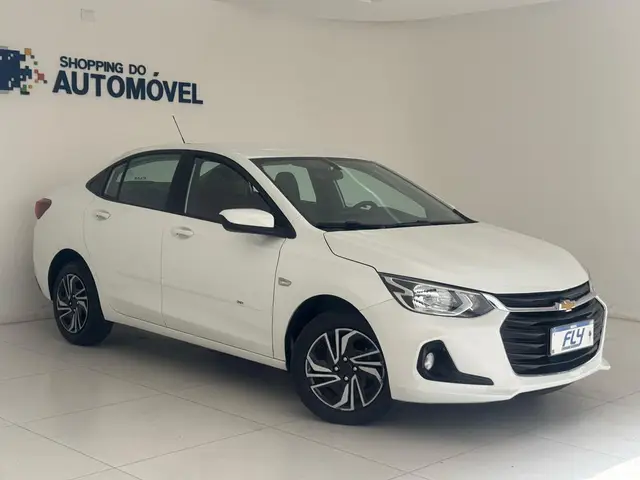 Carro Chevrolet Onix Plus 2024 LT 1.0