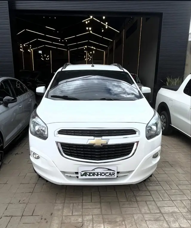 Carro Chevrolet Spin 2018 LTZ 7S 1.8 (Flex) (Aut)