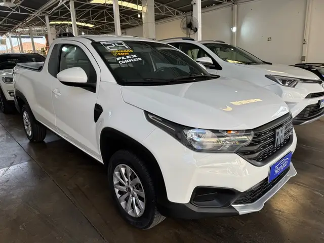 Carro Fiat Strada 2024 Endurance 1.3 Flex 8V CS