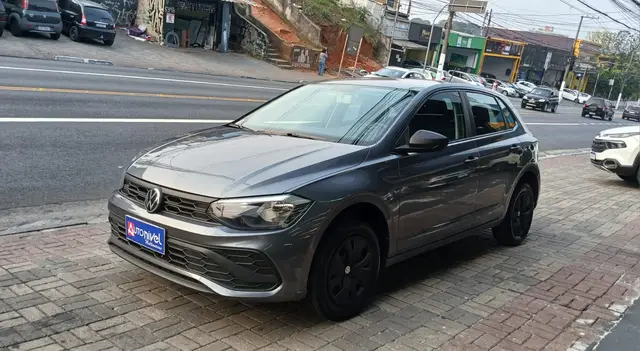 Carro Volkswagen Polo 2023 Track 1.0 Flex 12V 5p