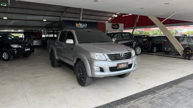 Carro Toyota Hilux Cabine Dupla 2015 Hilux 2.7 SRV CD 4x4 (Flex) (Aut)