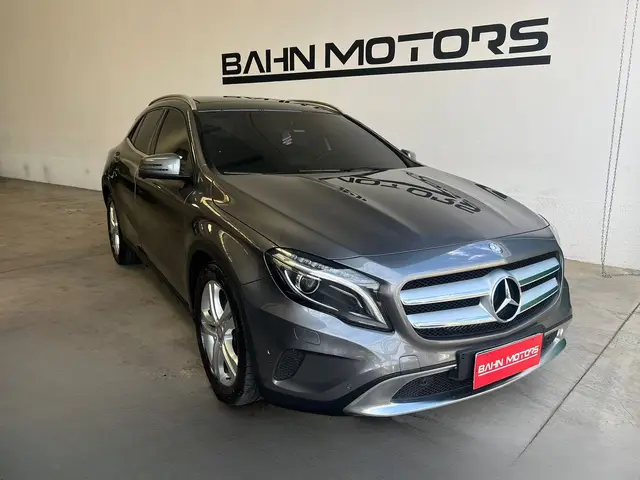 Carro Mercedes-Benz GLA 250  2015 GLA 250 Vision