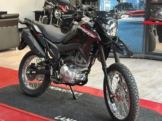 Moto Honda NXR 160 2025 Bros CBS