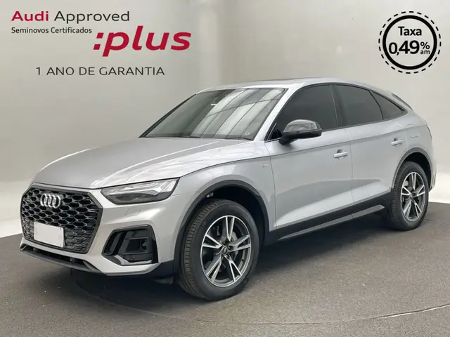 Carro Audi Q5 2024 Perf. Black 2.0 TFSIe S.Tr. Qt (Hib.)