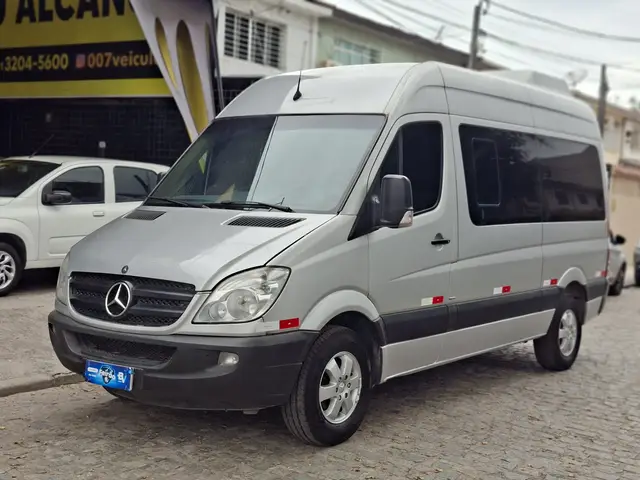 Carro Mercedes-Benz Sprinter 2015 415 VAN Luxo T.A. 2.2 Diesel