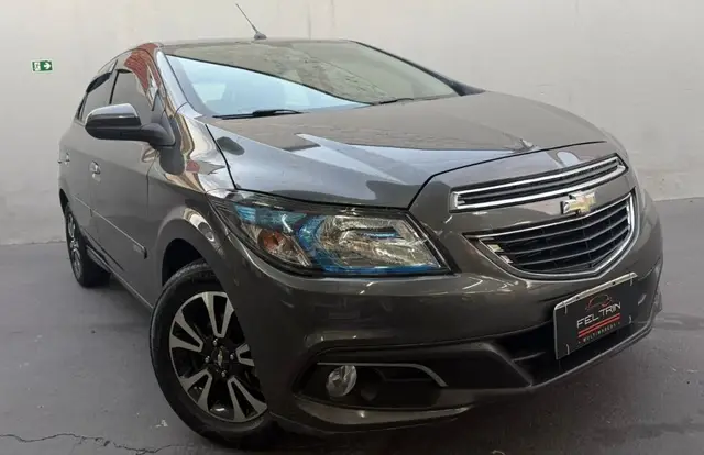 Carro Chevrolet Onix 2015 1.4 LTZ SPE/4