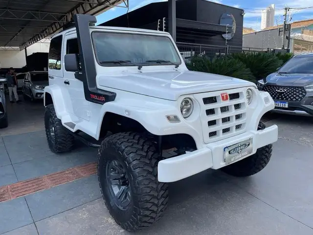 Carro Troller T4 2011 T-4 4x4 3.0 TB Int. Cap. Rígida Diesel