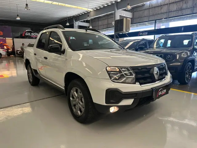 Carro Renault Oroch 2023 Intense 1.6 (Flex)