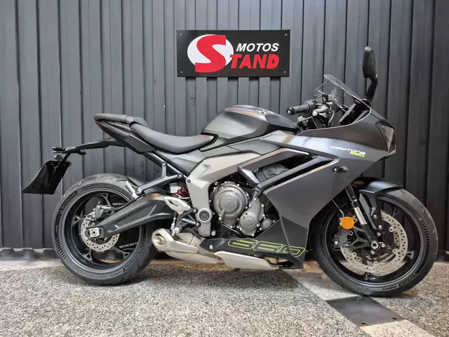 Moto Triumph Daytona 660 2025 ABS