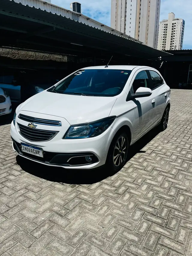 Carro Chevrolet Onix 2015 1.4 LTZ SPE/4
