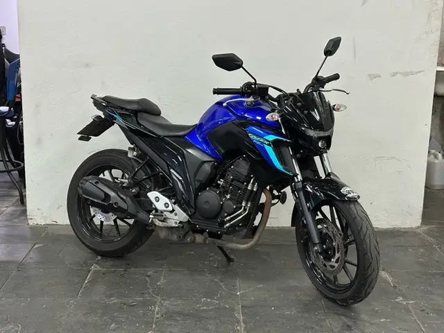 Moto Yamaha YS 250 Fazer 2024 ABS