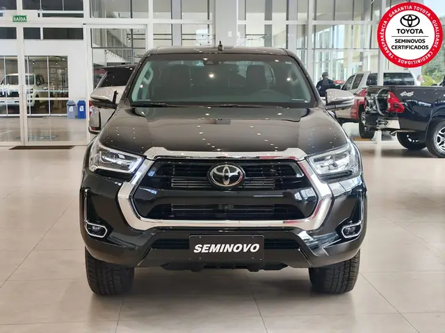 Carro Toyota Hilux Cabine Dupla 2024 SRX 4x4 2.8 Diesel
