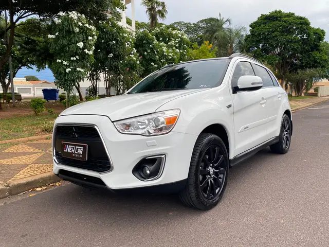 Carro Mitsubishi ASX 2015  2.0 (Aut) 4x4