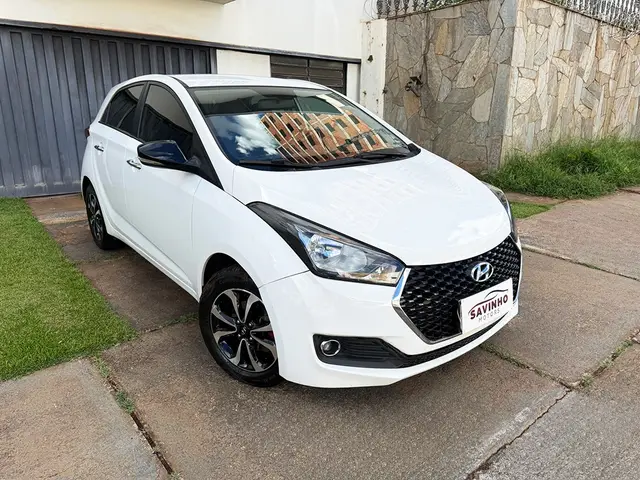 Carro Hyundai HB20 2017 1.6 R Spec (Flex)