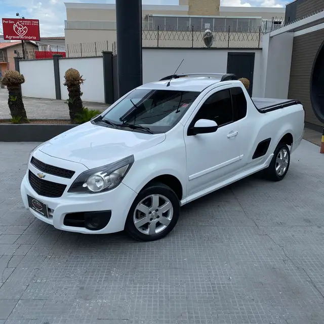 Carro Chevrolet Montana 2013 Sport 1.4 (Flex)