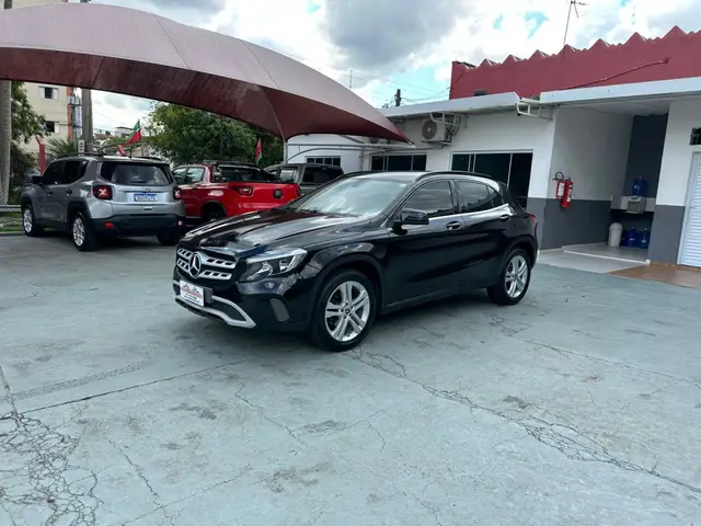 Carro Mercedes-Benz GLA 200 2018 GLA 200 1.6 Style