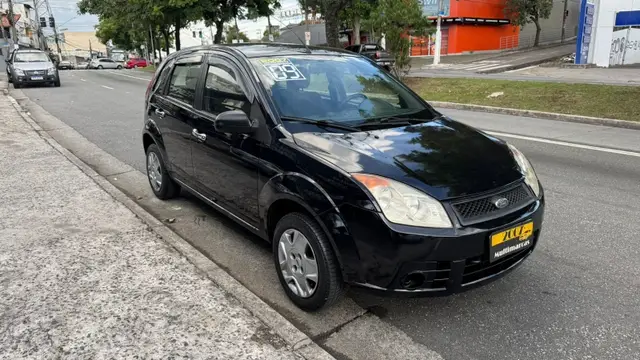 Carro Ford Fiesta Hatch 2009 Fly 1.0 (Flex)