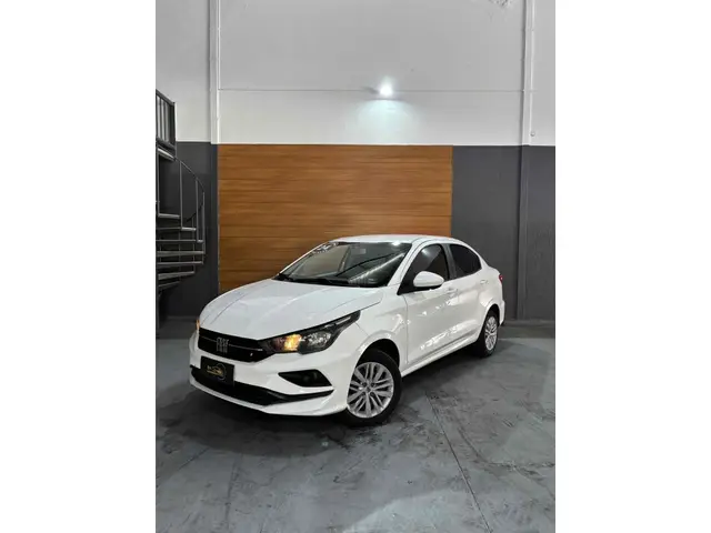 Carro Fiat Cronos 2024 Drive 1.3