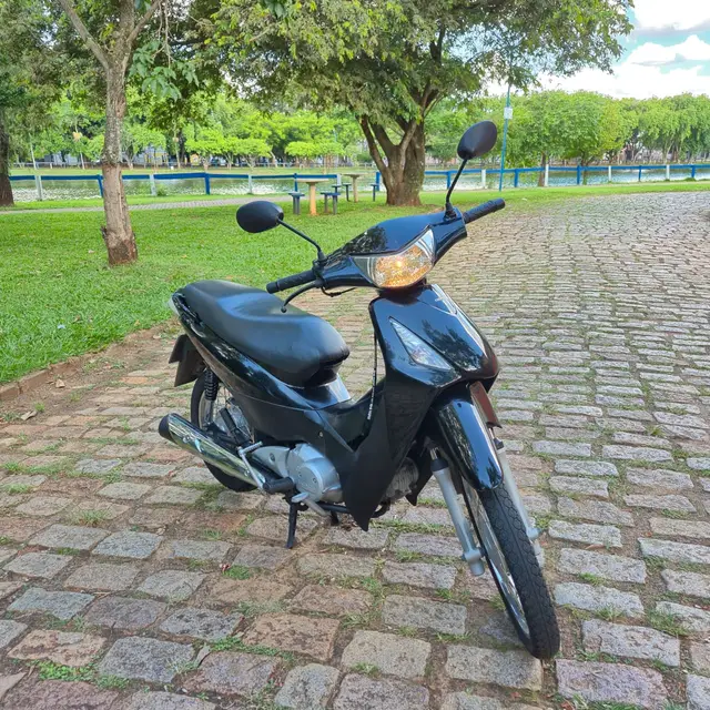 Moto Honda Biz 125i 2010 ES