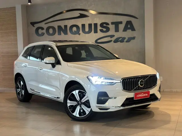 Carro Volvo XC60 2023 Recharge Plus 2.0