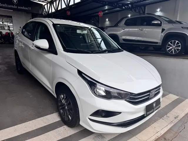 Carro Fiat Cronos 2025 Drive S-Design 1.3