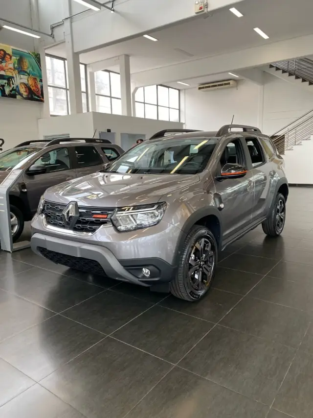 Carro Renault Duster Plus 2026 Iconic 1.3