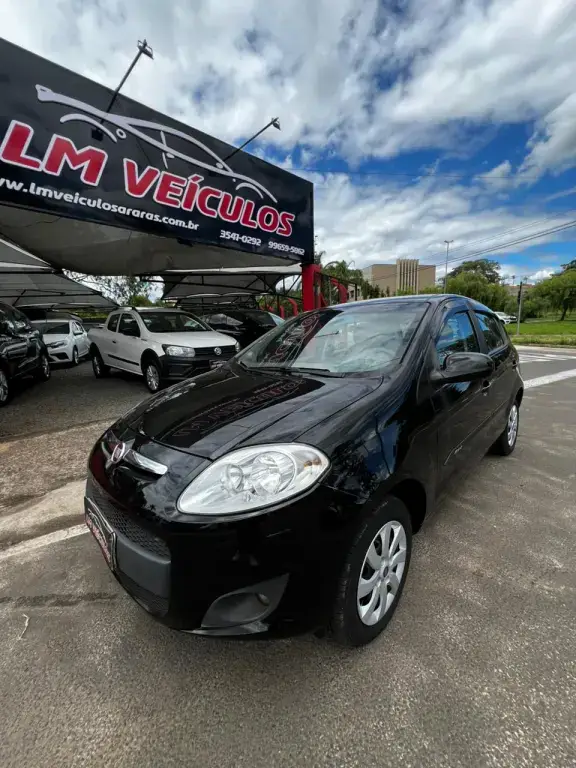 Carro Fiat Palio 2015 Attractive 1.0 Evo (Flex)