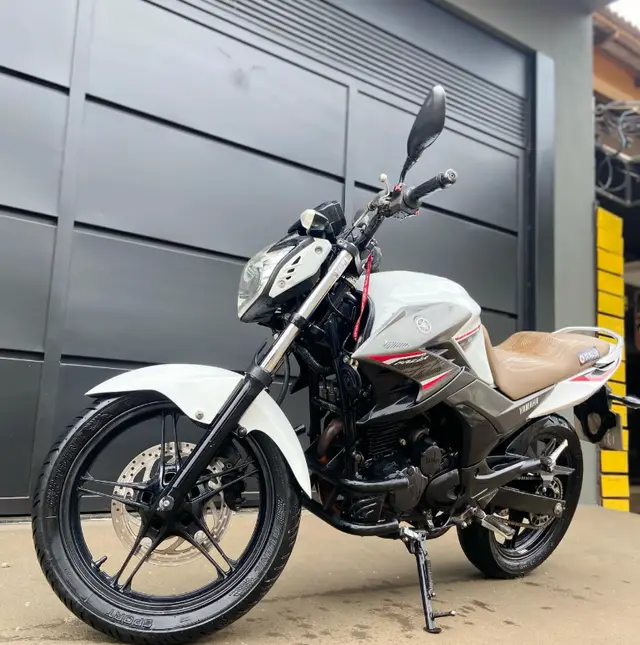 Moto Yamaha YS 250 Fazer 2017 Blueflex