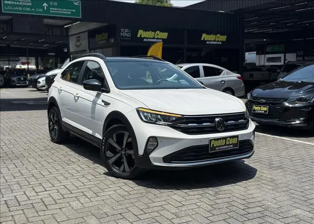 Carro Volkswagen Nivus 2023 Highline 200 TSI
