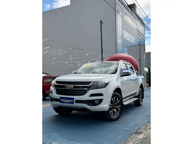 Carro Chevrolet S10 Cabine Dupla 2019 S10 2.5 ECOTEC SIDI LTZ 4WD (Cabine Dupla) (Aut)