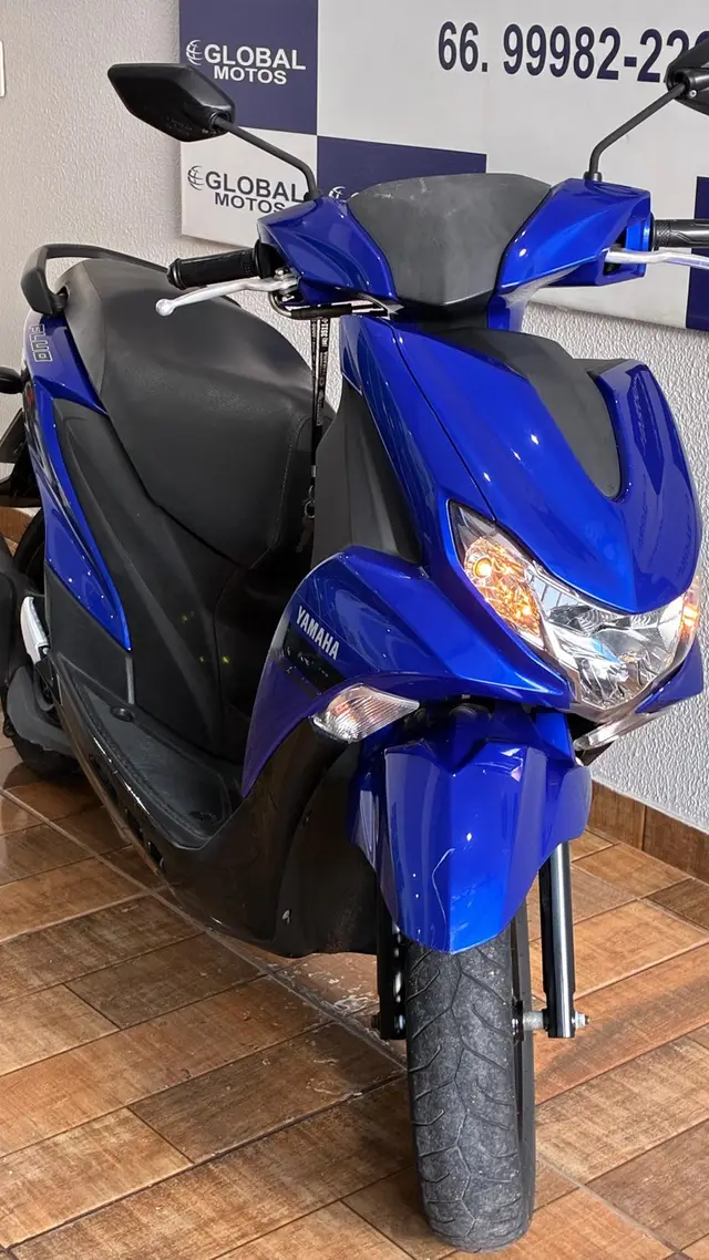 Moto Yamaha Fluo 2024 ABS