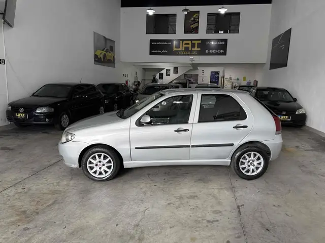 Carro Fiat Palio 2013 Fire 1.0 8V (Flex) 4p