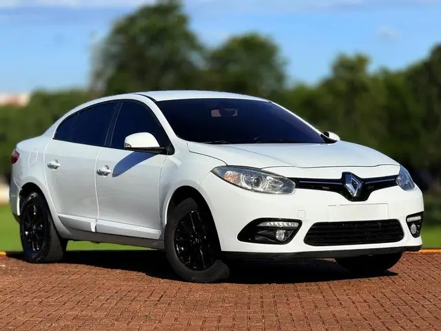 Carro Renault Fluence 2017 2.0 16V Dynamique (Flex)
